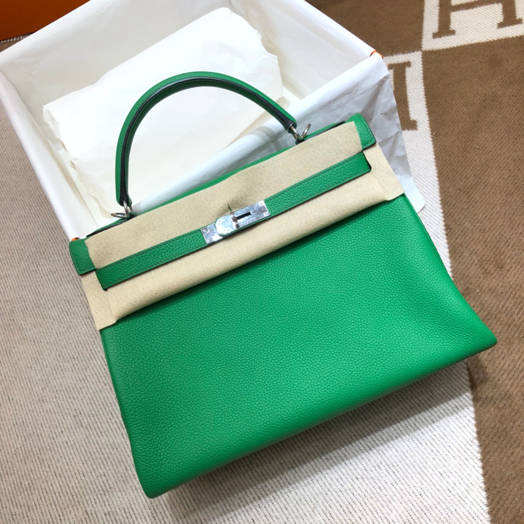 Hermes Kelly 32cm Handbag Shoulder Bag in Green Togo Leather